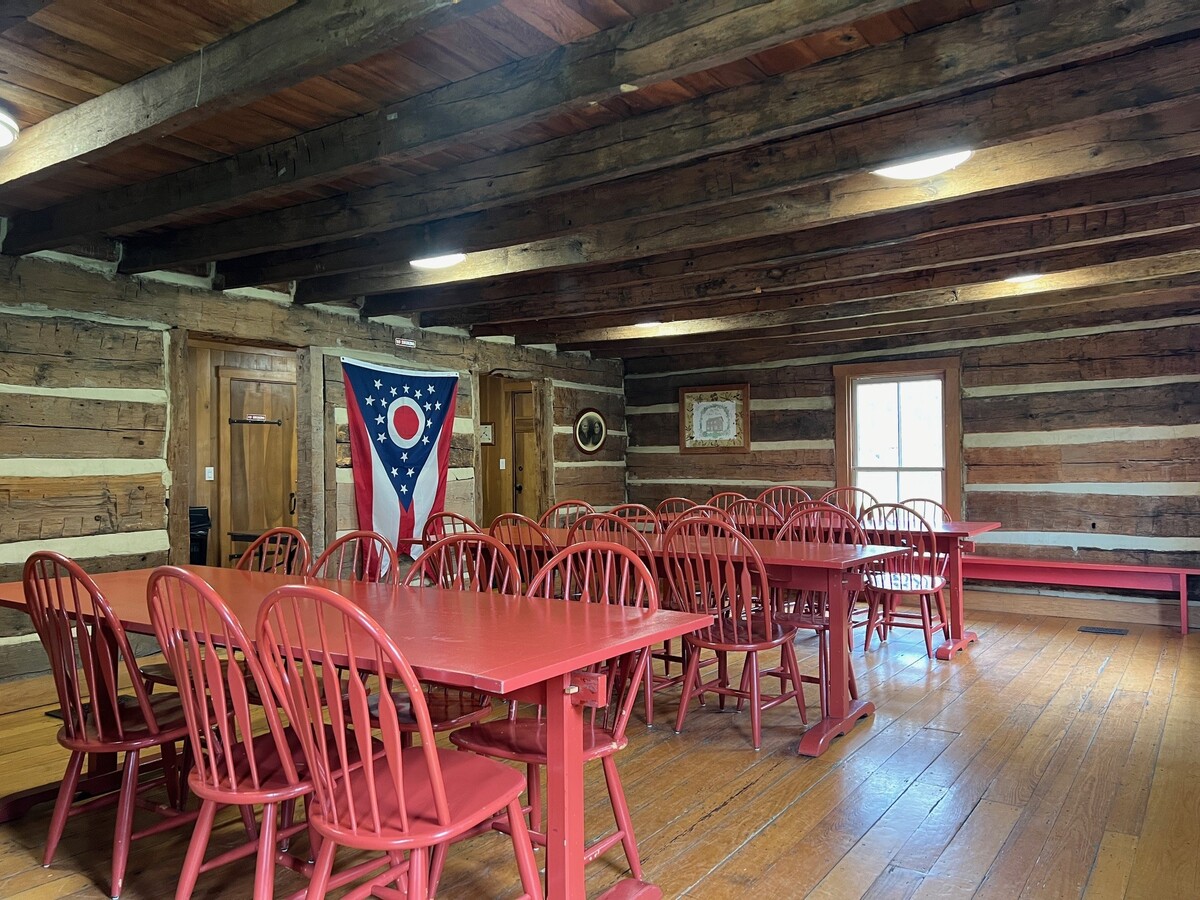 log cabin inside 