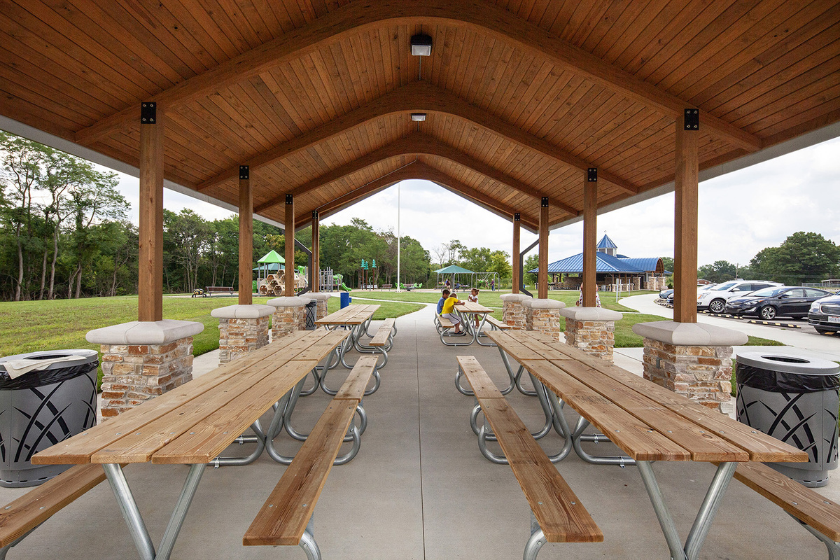 Horseshoe Picnic Shelter 